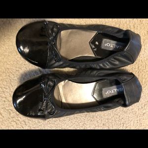 Little black flats 7.5